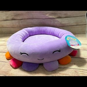 Squishmallows Pet Bed (NWT)